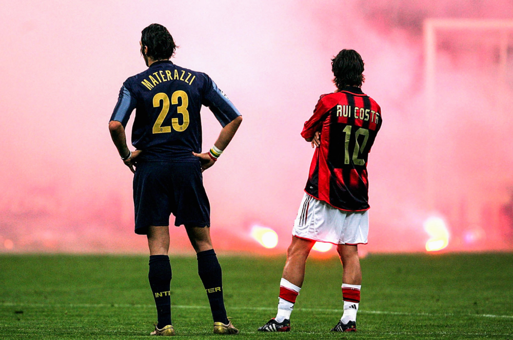  国米传奇马特拉齐现身教练席，临时指导防守  