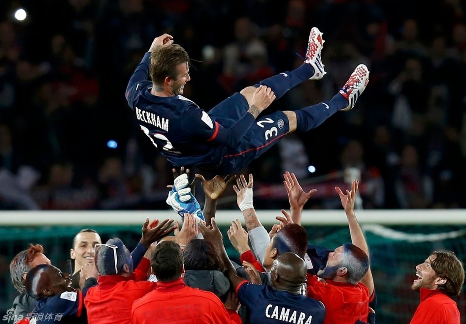  巴黎圣日耳曼绝杀里昂稳居榜首  